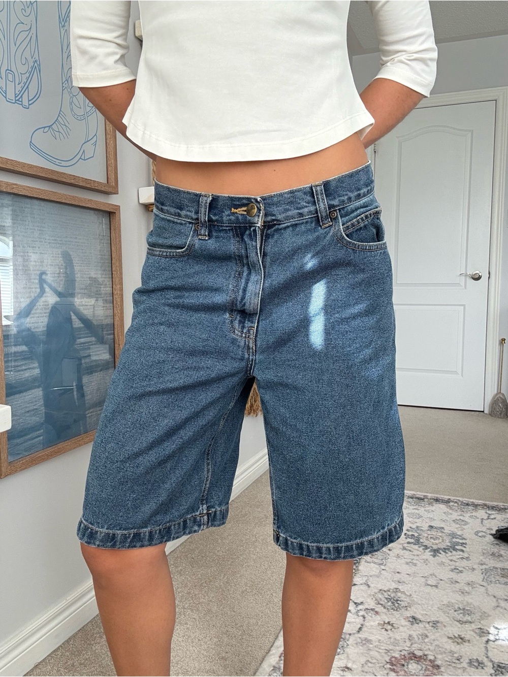 Men's Mid-Length Denim Jean Shorts in Blue